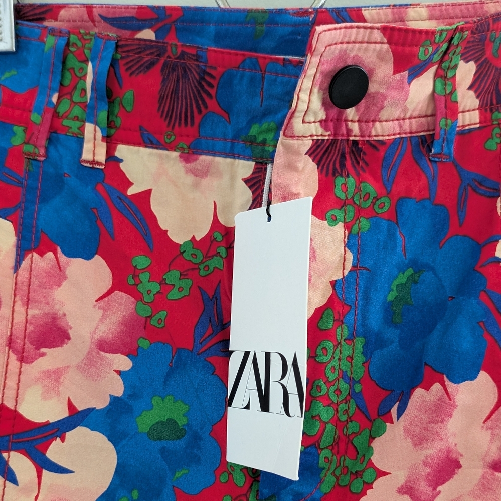 ZARA Bold Floral Cropped Cargo Ankle Pants Size S High Waist Pink Red Blue NWT - Picture 16 of 16